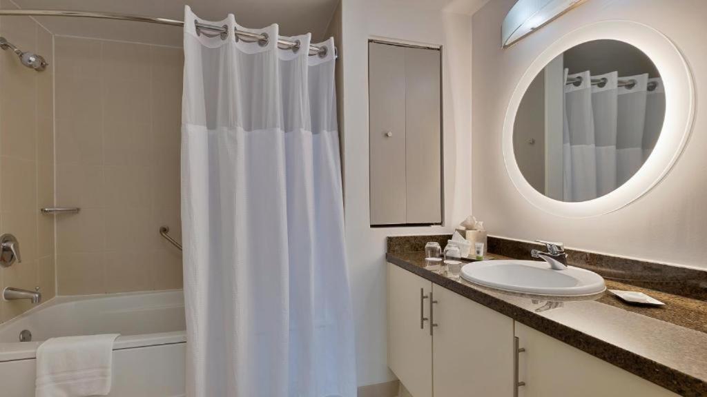 Private Oasis At Arya * Miami