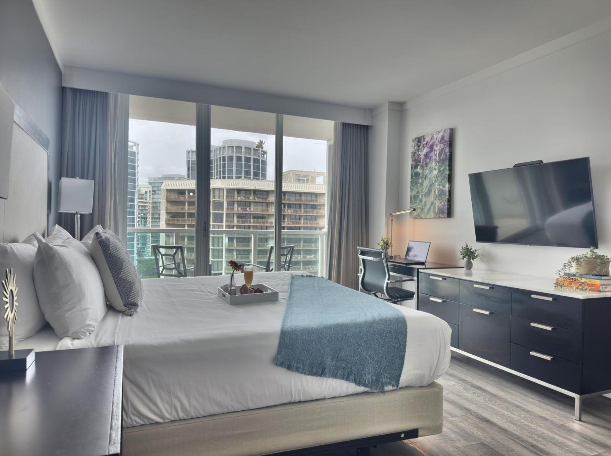 Private Oasis At Arya Apartment Miami